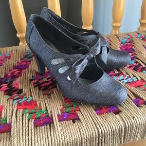 Ann Marino vintage style pumps